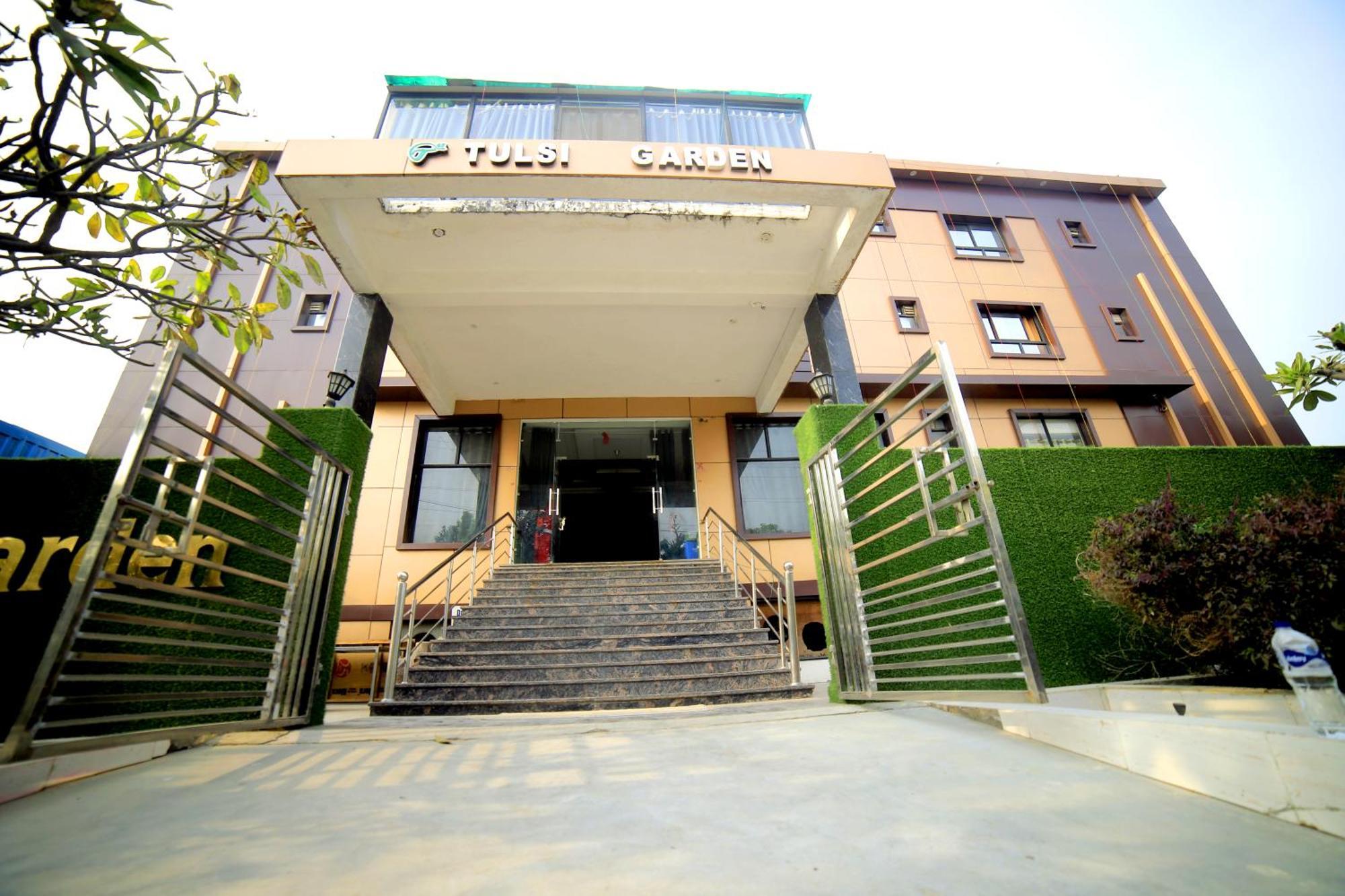 The Tulsi Garden Vrindavan Near Omaxe City Exteriér fotografie